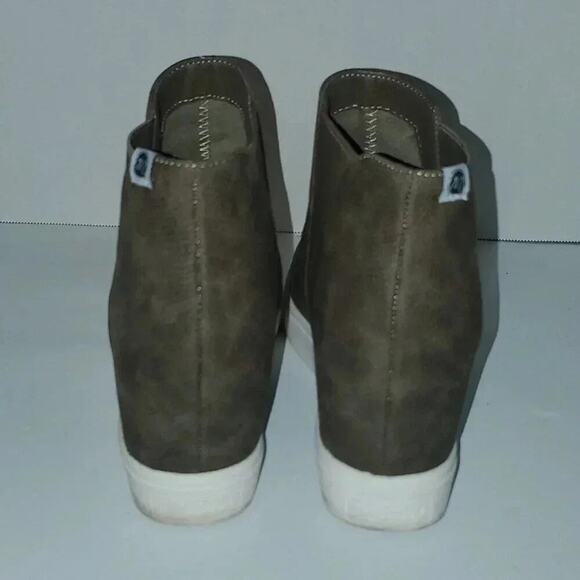 Coconut by Matisse Green Size 7.5M Sneakers - Picture 3 of 13